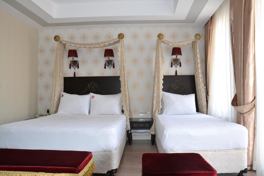 Cosmos Hotel