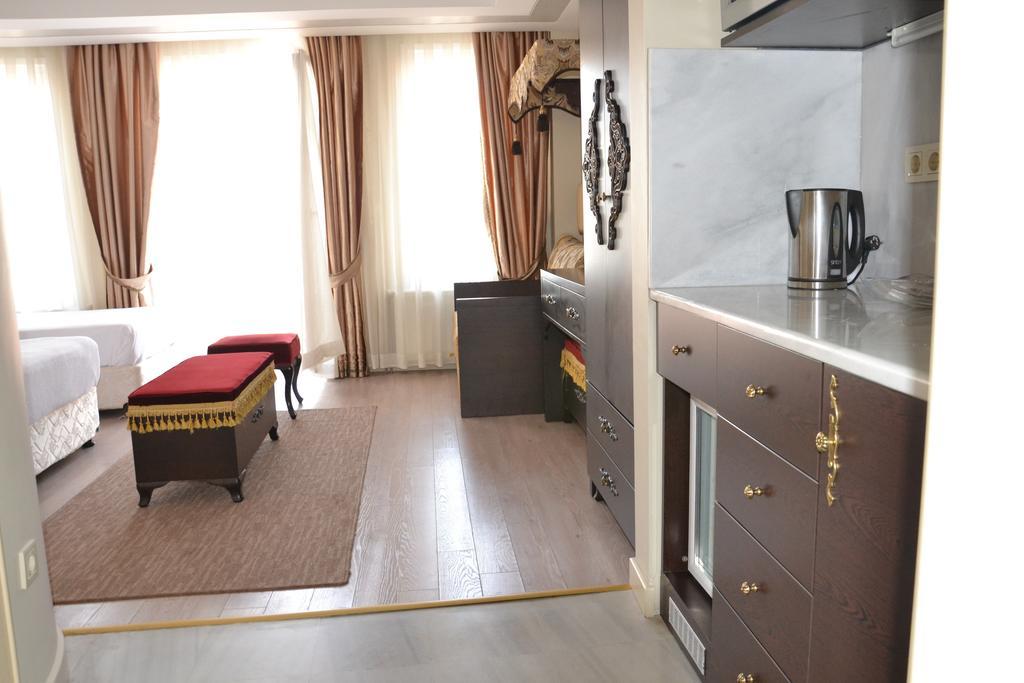 Hotel Cosmos 2*